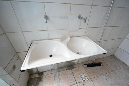 Casa à venda com 170m², 3 quartos e 4 vagas