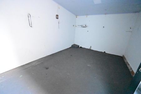 Casa à venda com 170m², 3 quartos e 4 vagas