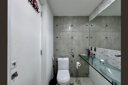 Apartamento para alugar com 70m², 2 quartos e 1 vaga Apartamento para alugar com 70m², 2 quartos e 1 vagaBanheiro Social