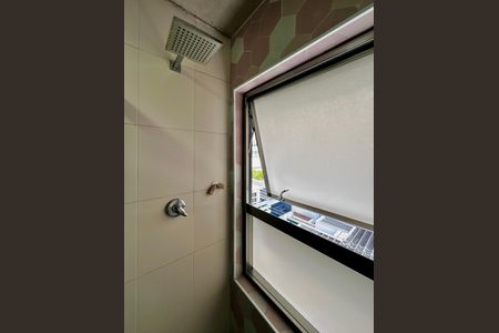 Apartamento para alugar com 70m², 2 quartos e 1 vaga Apartamento para alugar com 70m², 2 quartos e 1 vagaBanheiro Suíte