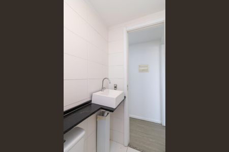 Apartamento para alugar com 41m², 2 quartos e sem vaga Apartamento para alugar com 41m², 2 quartos e sem vagaBanheiro
