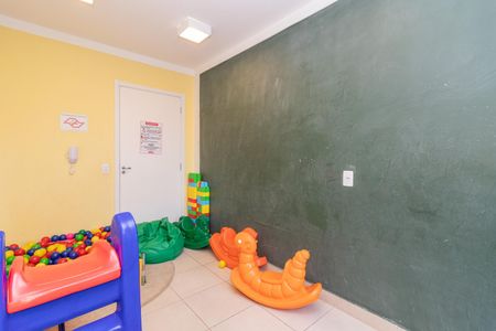Apartamento para alugar com 41m², 2 quartos e sem vaga Apartamento para alugar com 41m², 2 quartos e sem vagaÁrea comum - Brinquedoteca