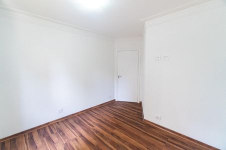 Apartamento à venda com 128m², 3 quartos e 2 vagas Apartamento à venda com 128m², 3 quartos e 2 vagasQuarto 2