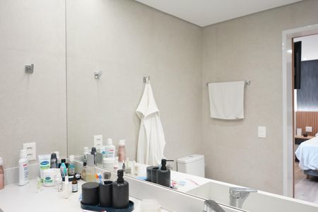 Apartamento para alugar com 200m², 3 quartos e 2 vagasBanheiro da Suíte