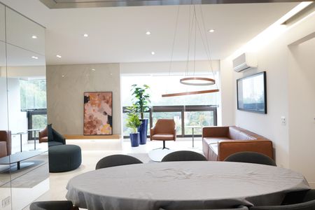 Apartamento para alugar com 200m², 3 quartos e 2 vagasSala