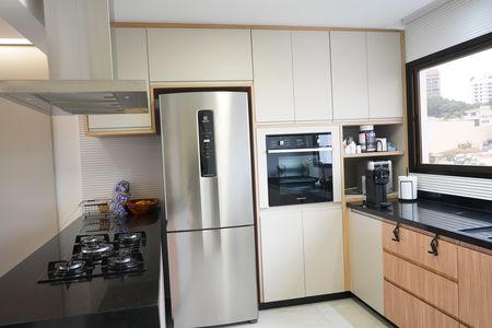 Apartamento para alugar com 200m², 3 quartos e 2 vagasCozinha