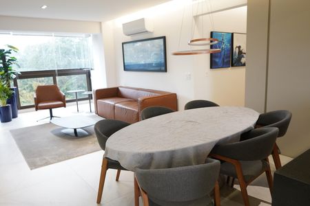 Apartamento para alugar com 200m², 3 quartos e 2 vagasSala