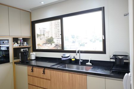 Apartamento para alugar com 200m², 3 quartos e 2 vagasCozinha