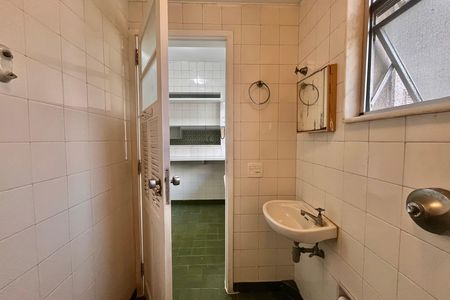Apartamento para alugar com 150m², 3 quartos e 1 vaga Apartamento para alugar com 150m², 3 quartos e 1 vagaBanheiro de serviço