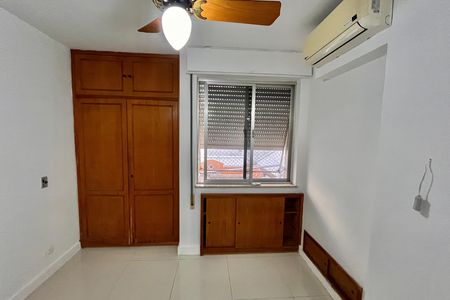 Apartamento para alugar com 150m², 3 quartos e 1 vaga Apartamento para alugar com 150m², 3 quartos e 1 vagaQuarto 2