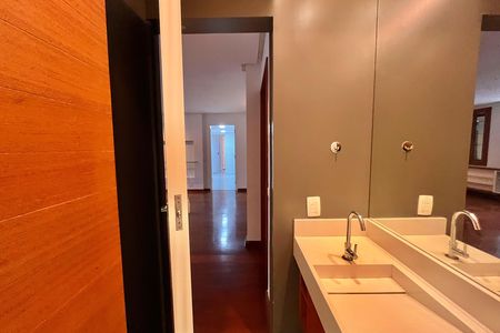 Apartamento para alugar com 150m², 3 quartos e 1 vaga Apartamento para alugar com 150m², 3 quartos e 1 vagaLavabo