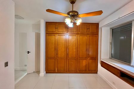 Suite  de apartamento para alugar com 3 quartos, 150m² em Ipanema, Rio de Janeiro