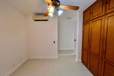 Apartamento para alugar com 150m², 3 quartos e 1 vaga Apartamento para alugar com 150m², 3 quartos e 1 vagaSuite