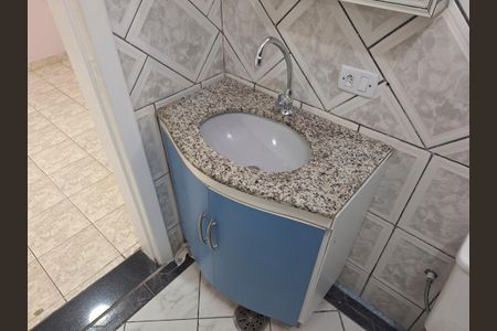 Banheiro de apartamento para alugar com 1 quarto, 55m² em Lauzane Paulista, São Paulo