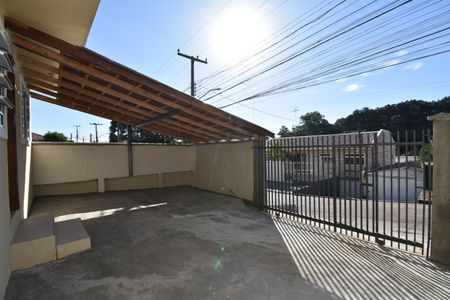 Casa para alugar com 200m², 3 quartos e 1 vagaVaranda/Garagem