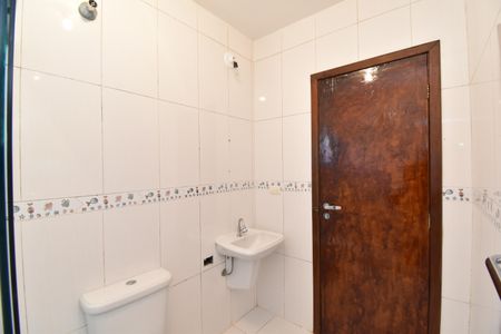 Casa para alugar com 200m², 3 quartos e 1 vagaBanheiro 1