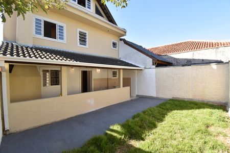 Casa para alugar com 200m², 3 quartos e 1 vagaÁrea externa