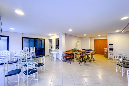 Apartamento para alugar com 50m², 2 quartos e 1 vagaÁrea comum - Salão de festas
