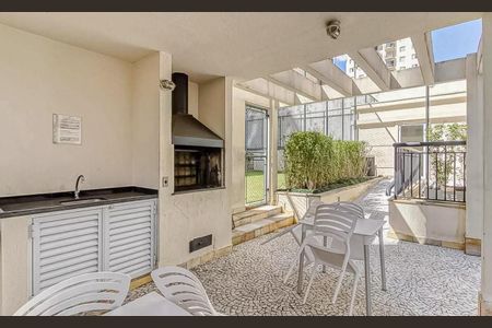 Apartamento à venda com 80m², 2 quartos e 2 vagasChurrasqueira