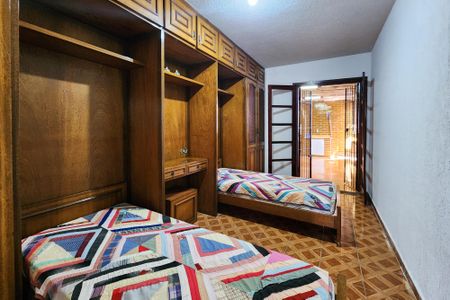 Casa à venda com 165m², 3 quartos e 2 vagasQuarto 2