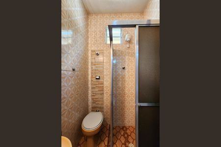 Casa à venda com 165m², 3 quartos e 2 vagasBanheiro Social