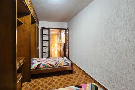 Casa à venda com 165m², 3 quartos e 2 vagasQuarto 2