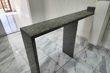 Casa à venda com 165m², 3 quartos e 2 vagasCozinha