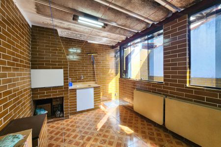 Casa à venda com 165m², 3 quartos e 2 vagasÁrea 2