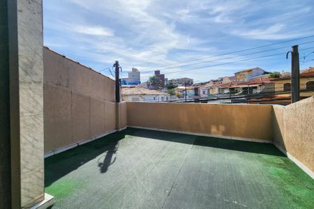 Casa à venda com 165m², 3 quartos e 2 vagasVaranda