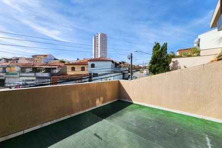 Casa à venda com 165m², 3 quartos e 2 vagasVaranda