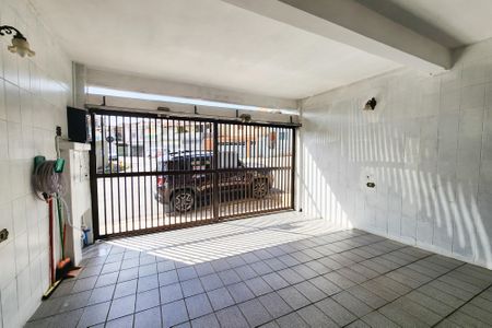 Casa à venda com 165m², 3 quartos e 2 vagasGaragem