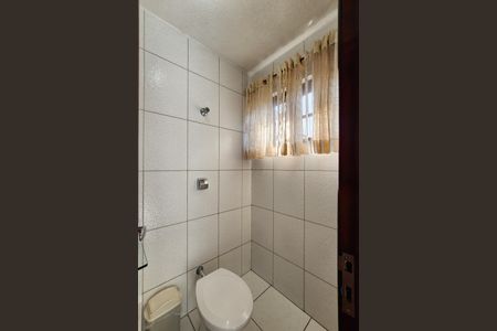 Casa à venda com 165m², 3 quartos e 2 vagasLavabo