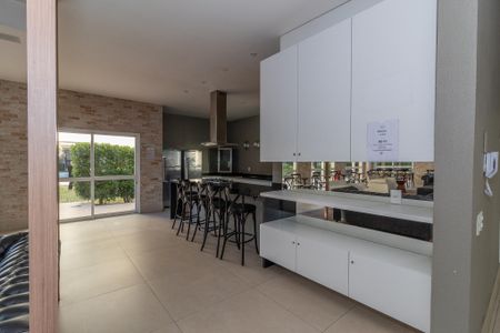 Apartamento à venda com 64m², 2 quartos e 1 vaga Apartamento à venda com 64m², 2 quartos e 1 vagaÁrea comum - Salão de festas