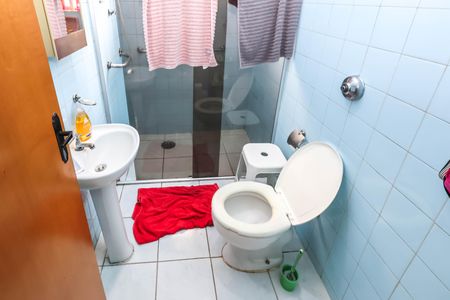 Casa à venda com 112m², 2 quartos e 1 vagaBanheiro 2