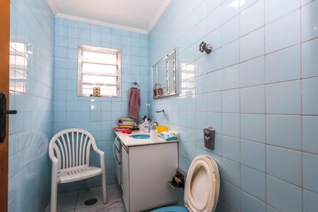 Casa à venda com 112m², 2 quartos e 1 vagaBanheiro