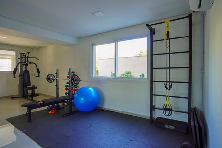 Apartamento à venda com 165m², 3 quartos e 3 vagas Apartamento à venda com 165m², 3 quartos e 3 vagasÁrea comum - Academia