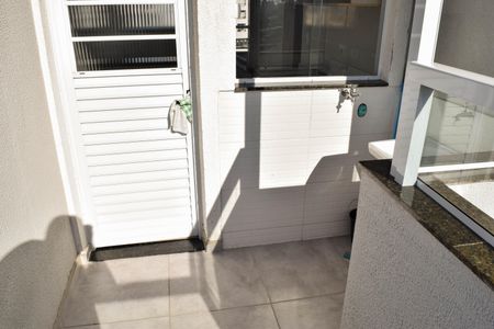 Apartamento para alugar com 62m², 2 quartos e 1 vagaÁrea de Serviço