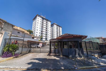 Apartamento à venda com 59m², 3 quartos e 1 vaga Apartamento à venda com 59m², 3 quartos e 1 vagaFachada
