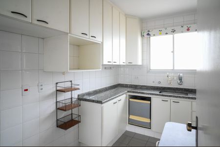 Apartamento para alugar com 134m², 2 quartos e 2 vagas Apartamento para alugar com 134m², 2 quartos e 2 vagasCozinha