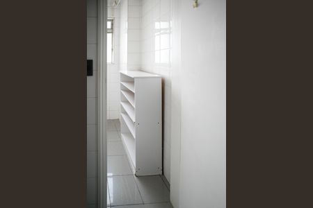 Apartamento para alugar com 134m², 2 quartos e 2 vagas Apartamento para alugar com 134m², 2 quartos e 2 vagasBanheiro de serviço