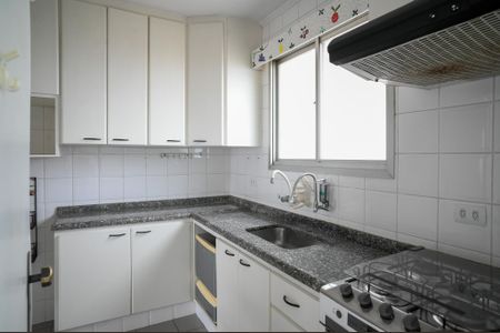 Apartamento para alugar com 134m², 2 quartos e 2 vagas Apartamento para alugar com 134m², 2 quartos e 2 vagasCozinha