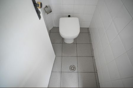 Apartamento para alugar com 134m², 2 quartos e 2 vagas Apartamento para alugar com 134m², 2 quartos e 2 vagasBanheiro de serviço