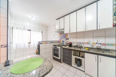 Apartamento à venda com 95m², 3 quartos e 2 vagas Apartamento à venda com 95m², 3 quartos e 2 vagasCozinha