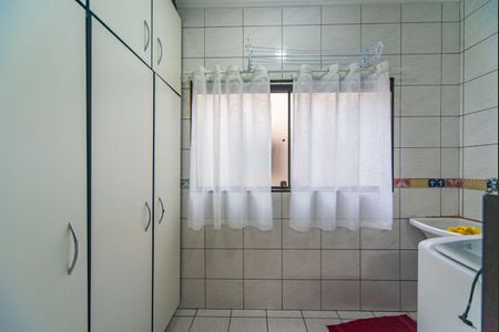 Apartamento à venda com 95m², 3 quartos e 2 vagas Apartamento à venda com 95m², 3 quartos e 2 vagasÁrea de Serviço