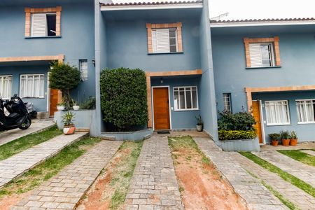 Casa de condomínio à venda com 74m², 2 quartos e 2 vagas Casa de condomínio à venda com 74m², 2 quartos e 2 vagasFachada
