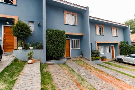 Casa de condomínio à venda com 74m², 2 quartos e 2 vagas Casa de condomínio à venda com 74m², 2 quartos e 2 vagasFachada