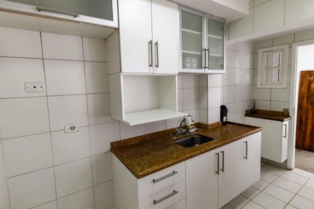 Casa de condomínio à venda com 74m², 2 quartos e 2 vagas Casa de condomínio à venda com 74m², 2 quartos e 2 vagasCozinha - Armários