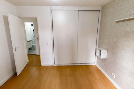 Casa de condomínio à venda com 74m², 2 quartos e 2 vagas Casa de condomínio à venda com 74m², 2 quartos e 2 vagasQuarto 1 - Armários