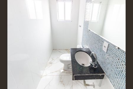 Casa para alugar com 223m², 5 quartos e 4 vagas Casa para alugar com 223m², 5 quartos e 4 vagasBanheiro Social