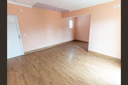 Casa para alugar com 223m², 5 quartos e 4 vagas Casa para alugar com 223m², 5 quartos e 4 vagasSuíte